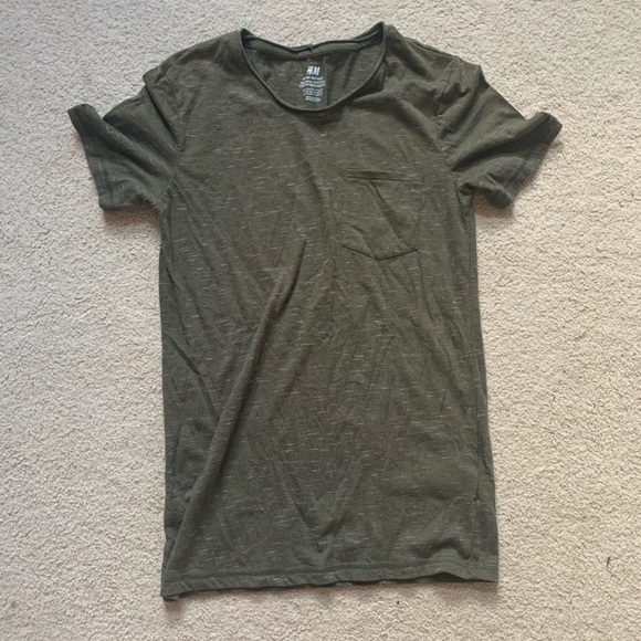 Green H&M tee - Picture 1 of 2